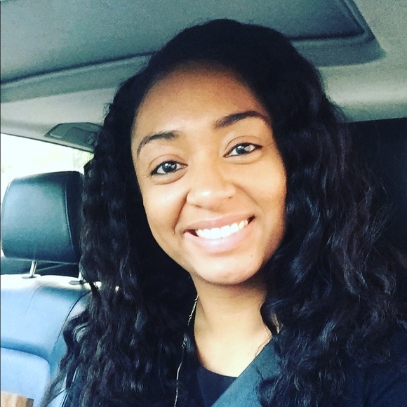 Meet your Posher, Sadarra j. - Picture 2 of 2